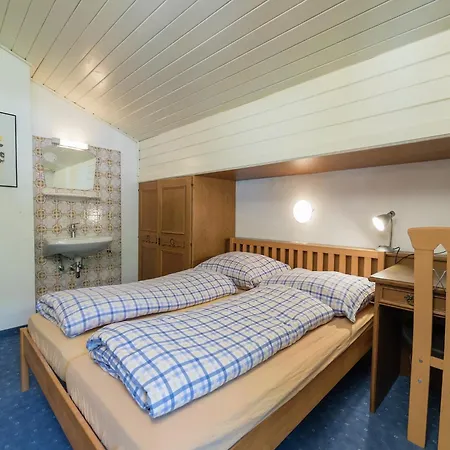 In Near Zell Am Lift, Cleaning Included Apartment *