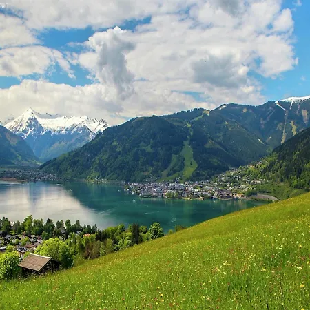 In Near Zell Am Lift, Cleaning Included