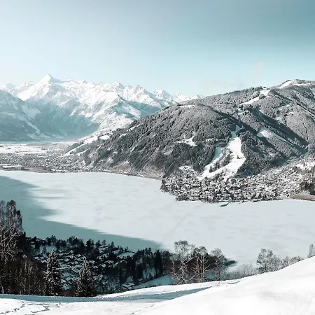 In Near Zell Am Lift, Cleaning Included Apartment