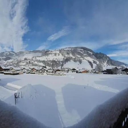 In Near Zell Am Lift, Cleaning Included Apartment