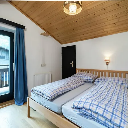 In Near Zell Am Lift, Cleaning Included Apartment Niedernsill