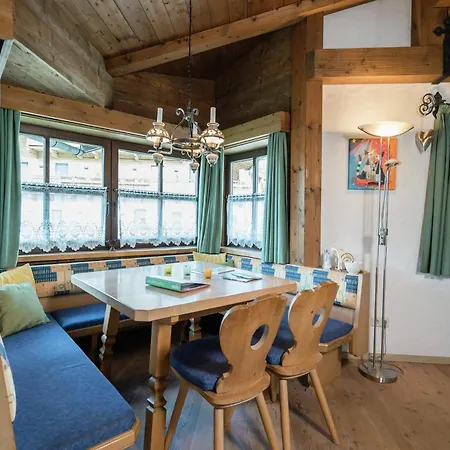 Spacious Near Area, Cleaning Included Niedernsill