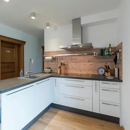 In Near Zell Am Lift, Cleaning Included Apartment *
